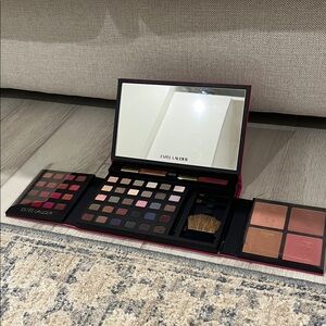 Estée Lauder Makeup Pallet
